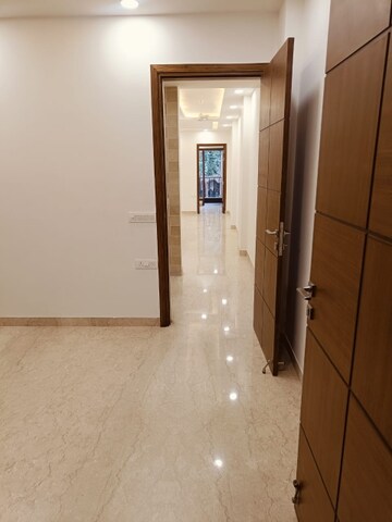Building Lobby in 2 BHK Builder Floor at Kalkaji – for Rent