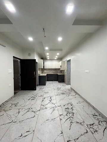 2.5 BHK Apartment For Rent in Jahaz Apartments, Paschim Vihar