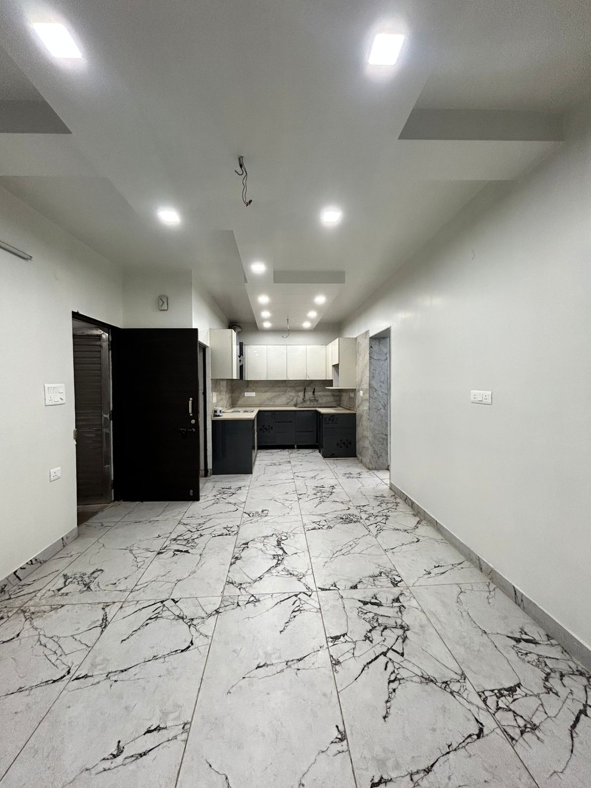 2.5 BHK + Pooja Room Apartment For Rent in Jahaz Apartments