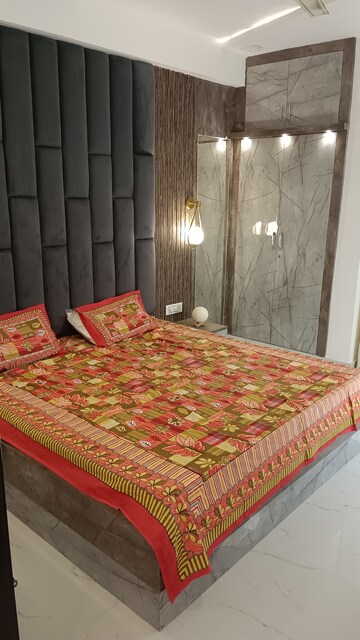 Bedroom in 3 BHK Apartment at Mansarovar Extension – for Rent