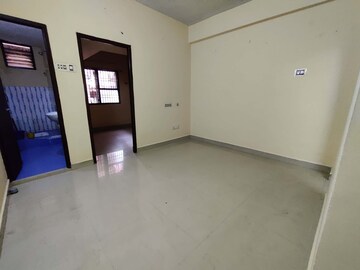 1 BHK Builder Floor For Rent in Vadapalani
