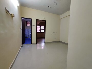 Living Room in 1 BHK Builder Floor at Vadapalani – for Rent