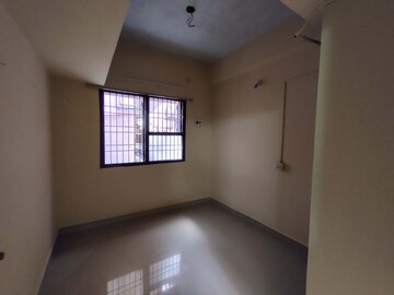 Bedroom in 1 BHK Builder Floor at Vadapalani – for Rent