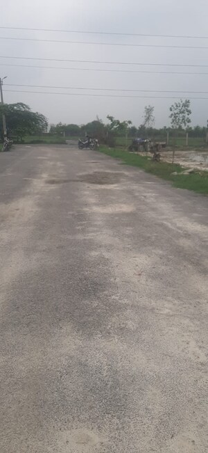  Plot – Exterior View View at Raebareli Road - for Sale