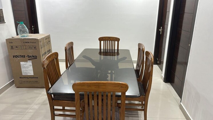 undefined, dlf phase ii 4 Bedroom 400 Sq.Yd. Builder Floor In Dlf Phase ii Gurgaon 8920328