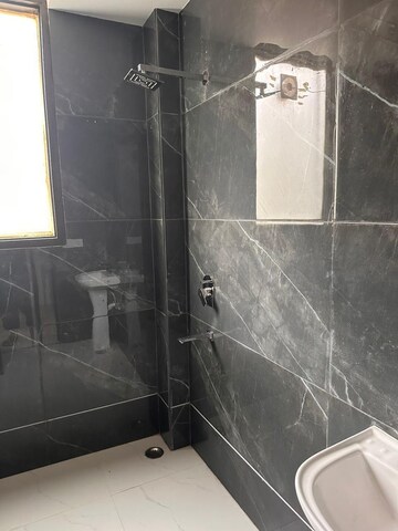 Bathroom in 4 BHK Builder Floor at Dlf Phase ii – for Rent