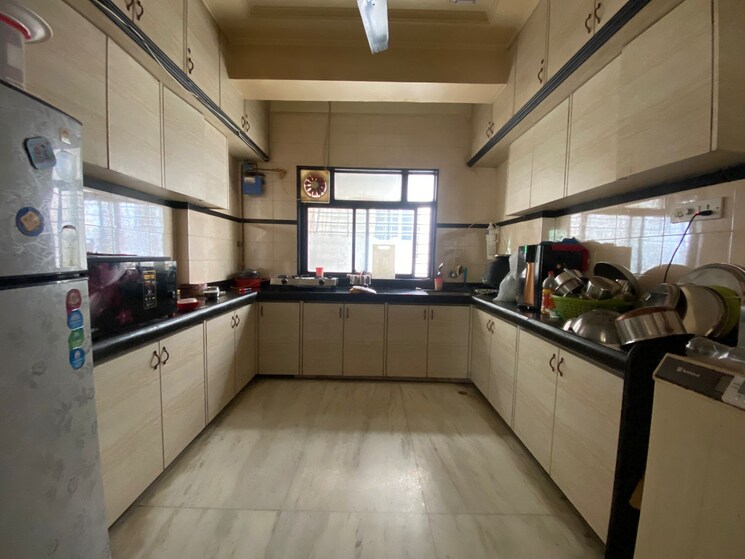 Kitchen, aundh 3 Bedroom 1400 Sq.Ft. Apartment In Aundh Pune 8920335