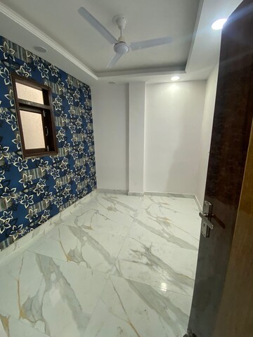 Bedroom in 1 BHK Builder Floor at Govindpuri – for Sale