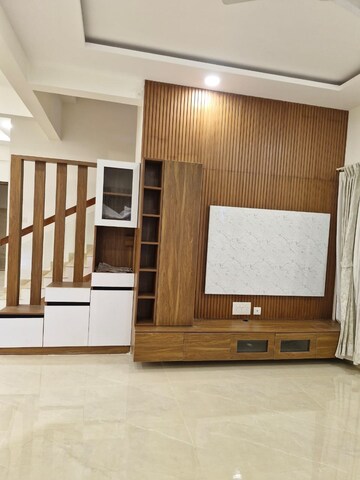 Room in 3 BHK Villa at Indaus Whitefield Boulevard, Seegehalli – for Rent