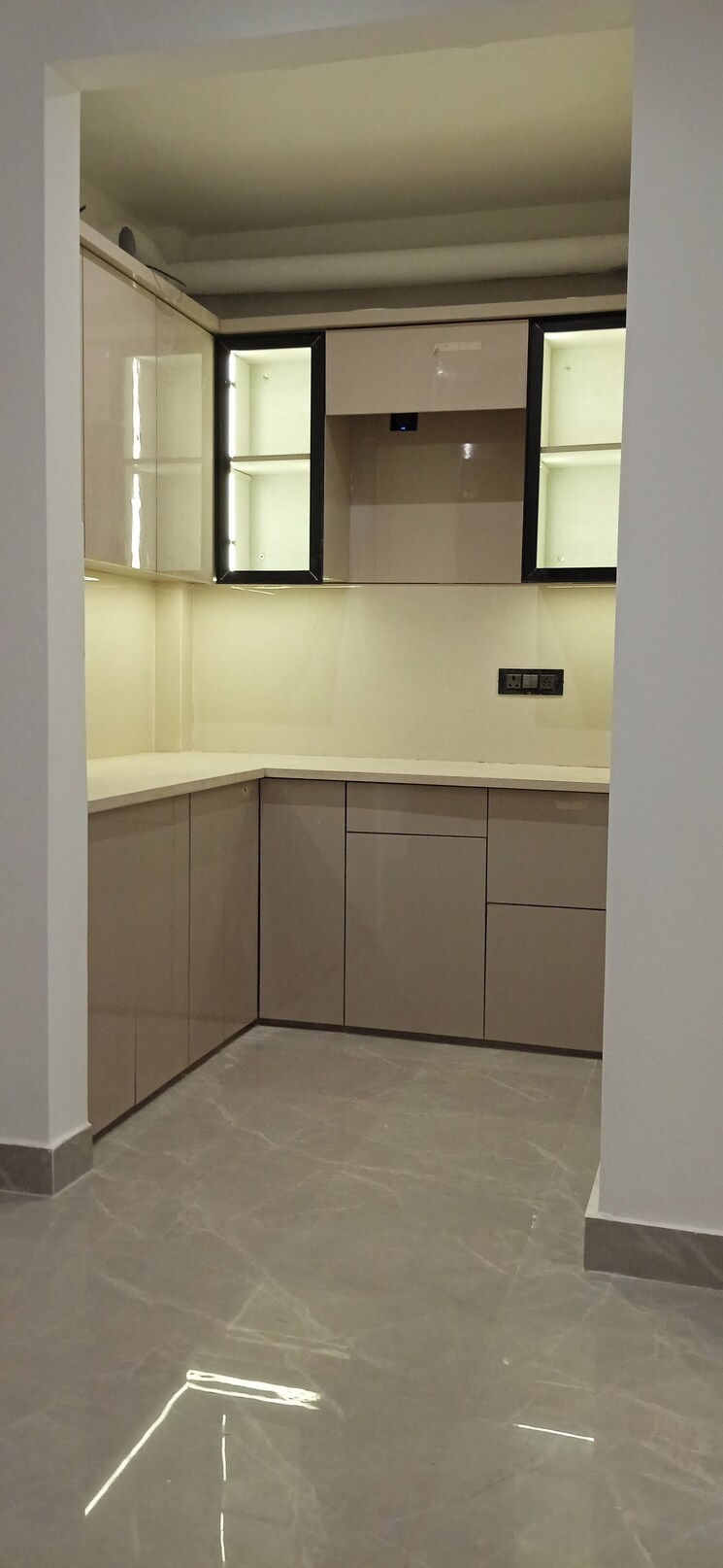 Kitchen, igi airport area 2 Bedroom 700 Sq.Ft. Builder Floor In Igi Airport Area Delhi 8920388