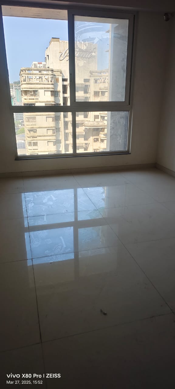 2 BHK + Extra Room Apartment For Rent in Sheth Zuri