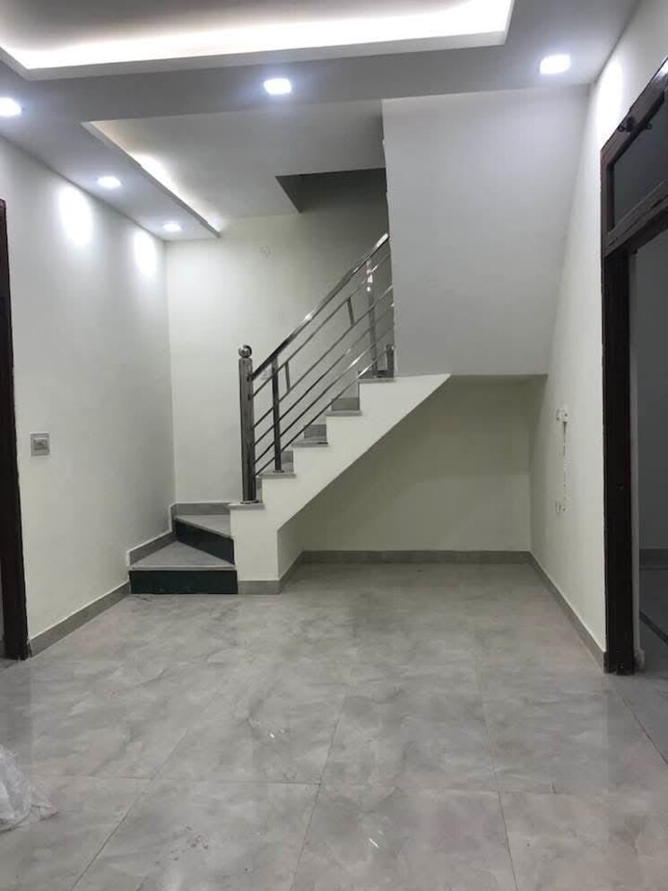 Room, satyam-plaza 2.5 Bedroom 1450 Sq.Ft. Builder Floor In Sector 15 Gurgaon 8920455