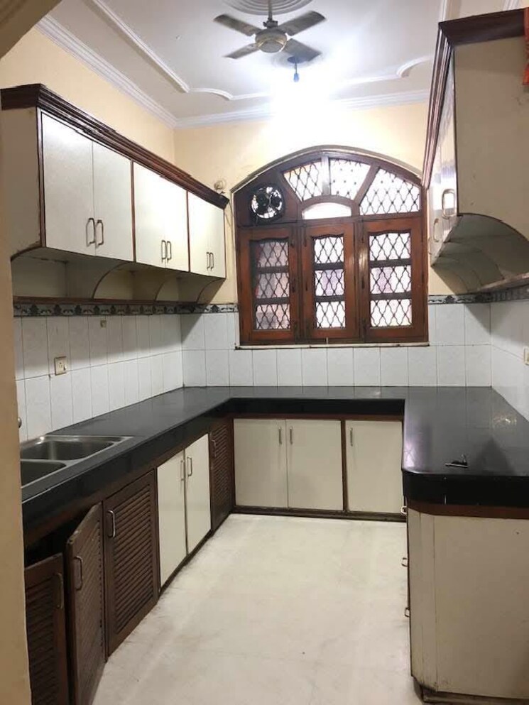 Kitchen, satyam-plaza 2.5 Bedroom 1450 Sq.Ft. Builder Floor In Sector 15 Gurgaon 8920455