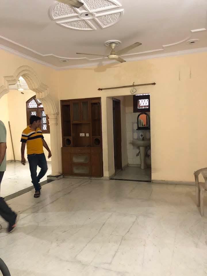 2.5 BHK + Study Room 1450 Sq.Ft. Builder Floor in Satyam Plaza