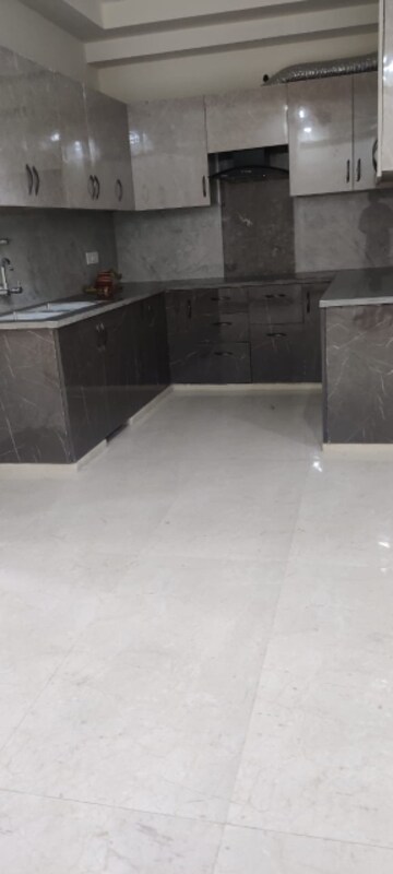 Kitchen in 3 BHK Builder Floor at Bharat Residency Gurgaon, Sector 15 – for Rent