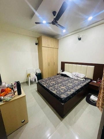 Bedroom in 3 BHK Builder Floor at Bharat Residency Gurgaon, Sector 15 – for Rent