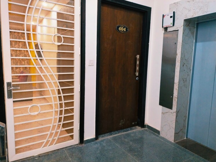 undefined, dlf-star-mall 3 Bedroom 1700 Sq.Ft. Builder Floor In Sector 30 Gurgaon 8920487