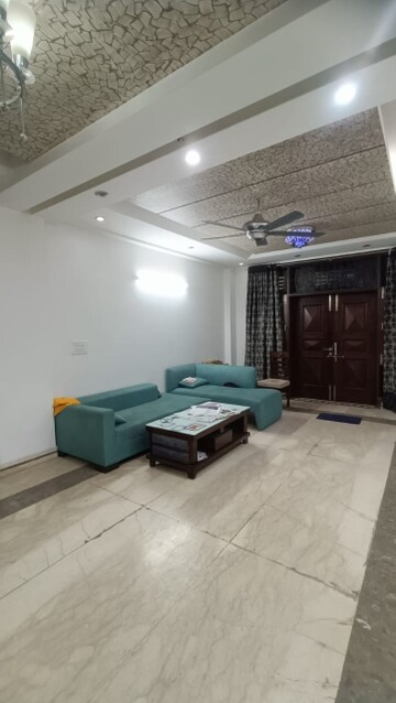 Living Room in 2 BHK Builder Floor at Milestone 32nd Avenue, Sector 15 – for Rent