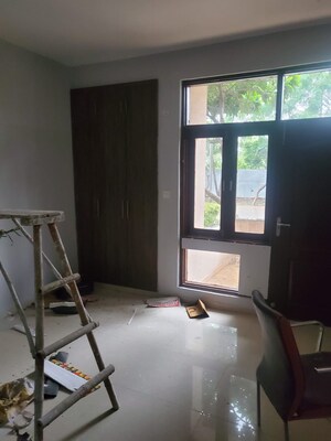 Room in 3 BHK Builder Floor at Omaxe New Chandigarh, North Mullanpur – for Sale