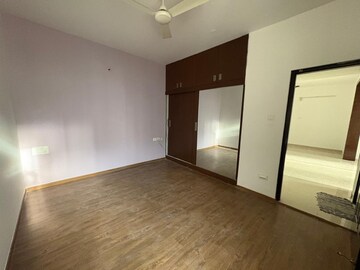 Room in 3 BHK Apartment at Saket Callipolis, Sarjapur Road – for Rent