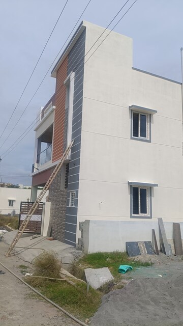 2 BHK Independent House – Exterior View View at Hosur Krishnagiri rd - for Sale