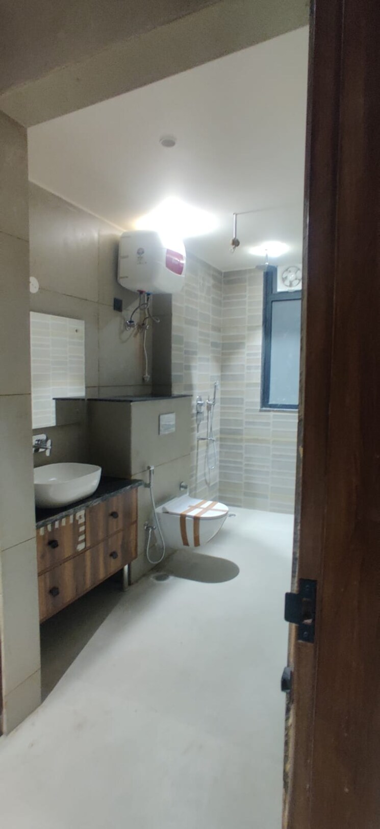 Kitchen, dlf phase ii 3.5 Bedroom 250 Sq.Yd. Builder Floor In Dlf Phase ii Gurgaon 8920542