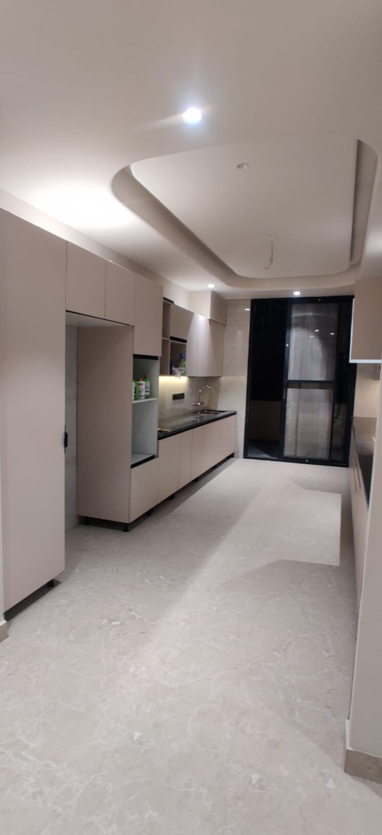 Room, dlf phase ii 3.5 Bedroom 250 Sq.Yd. Builder Floor In Dlf Phase ii Gurgaon 8920542