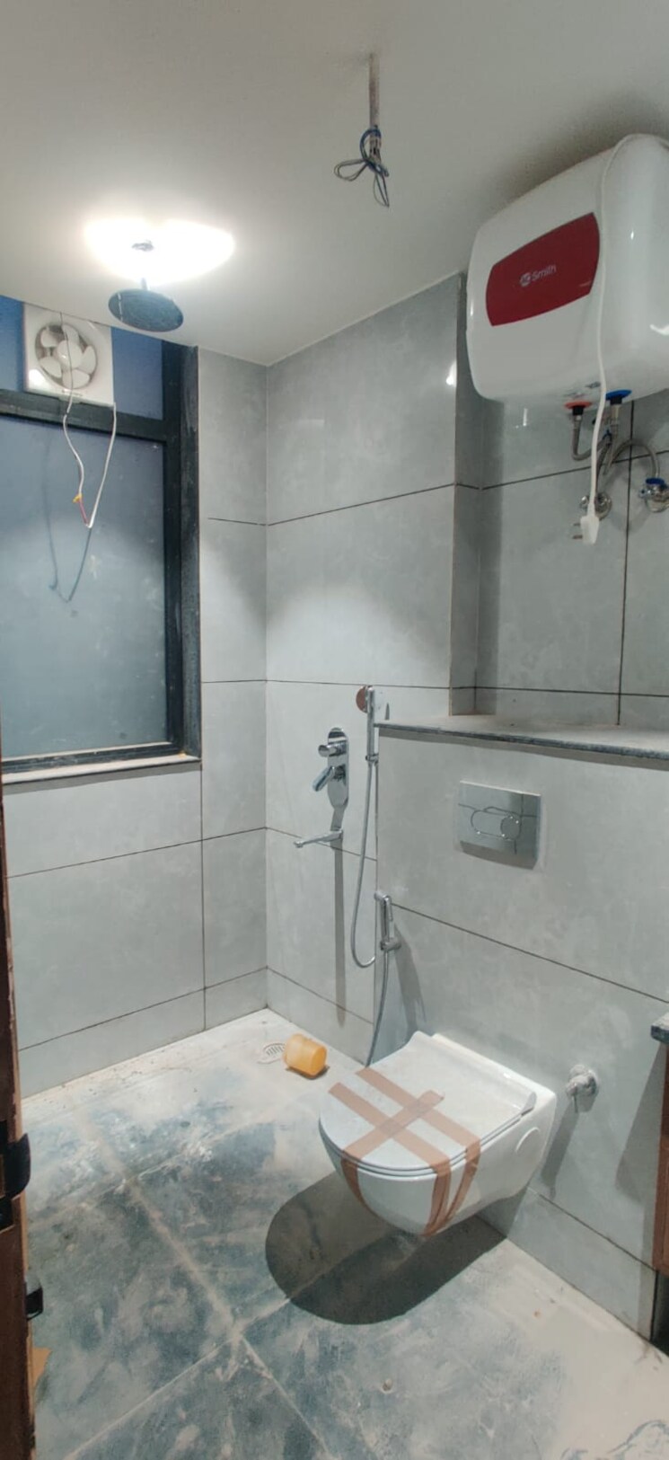 Bathroom, dlf phase ii 3.5 Bedroom 250 Sq.Yd. Builder Floor In Dlf Phase ii Gurgaon 8920542