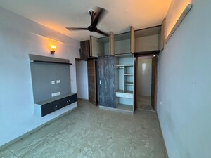 2 BHK Apartment For Sale in Pyramid Urban Homes 3, Sector 67a