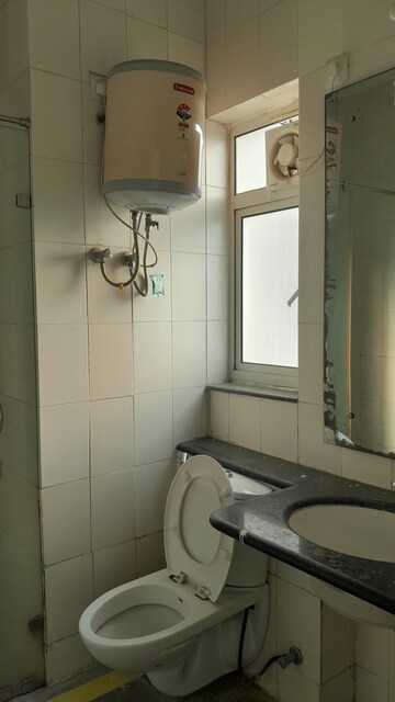 Bathroom in 3 BHK Apartment at Unitech Escape, Sector 50 – for Rent