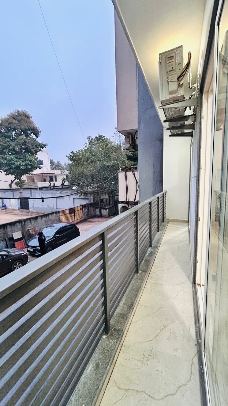 Balcony, sector 46 2 Bedroom 936 Sq.Ft. Builder Floor In Sector 46 Gurgaon 8920599