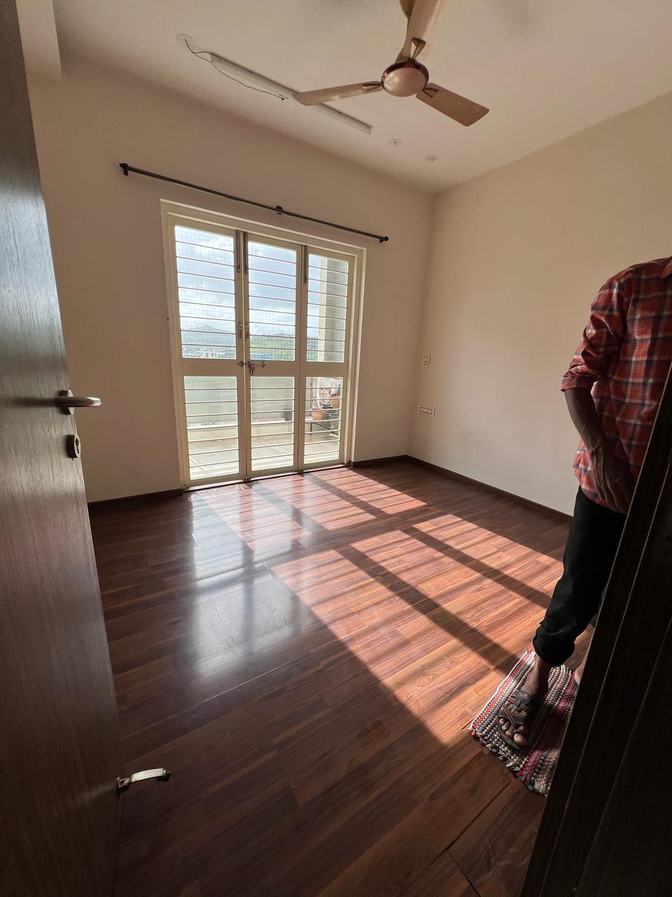 2 BHK + Study Room Apartment For Sale in Goel Ganga Legend