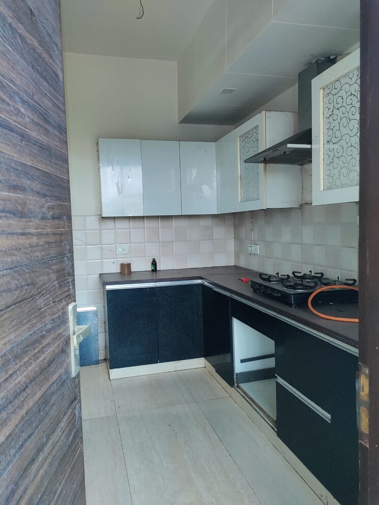 Kitchen, eros-rosewood-city 3 Bedroom 1800 Sq.Ft. Builder Floor In Sector 49 Gurgaon 8920604
