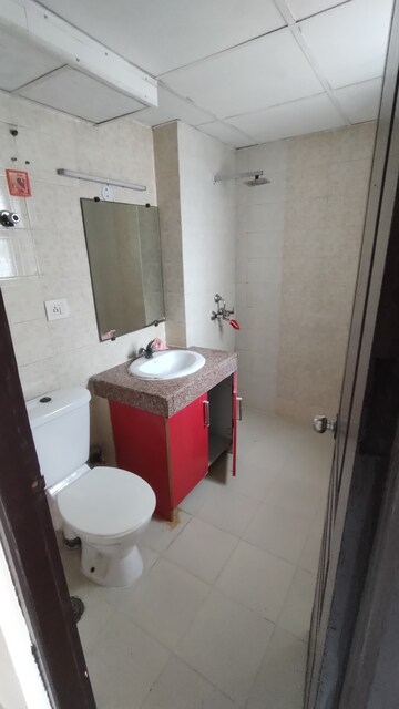Bathroom in 2.5 BHK Apartment at Logix Blossom County, Sector 137 – for Rent