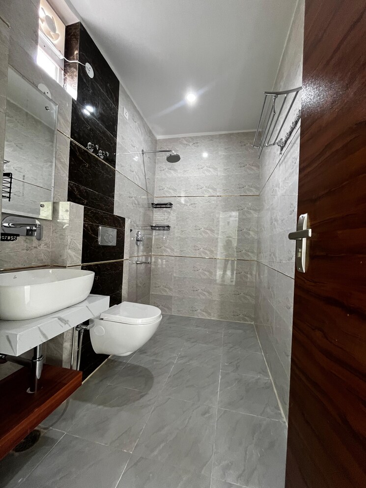 Bathroom, eros-rosewood-city 4 Bedroom 2100 Sq.Ft. Villa In Sector 49 Gurgaon 8920626
