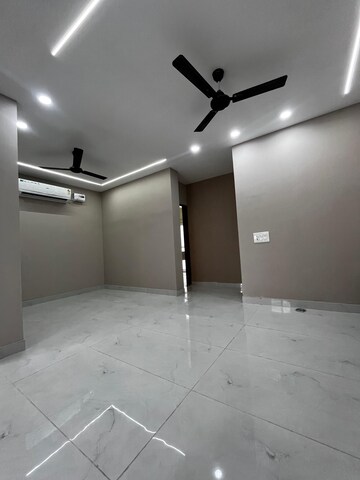 4 BHK Villa For Rent in Eros Rosewood City, Sector 49