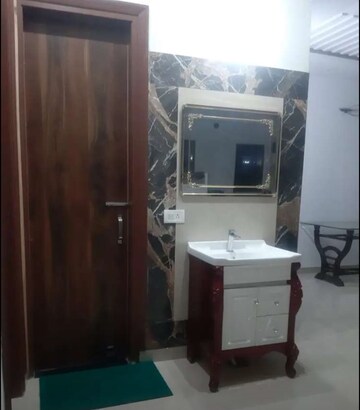 Bathroom in 1 BHK Builder Floor at Sector 22 – for Rent