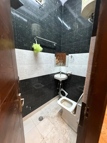 Bathroom in 3 BHK Builder Floor at Greater Kailash I – for Rent