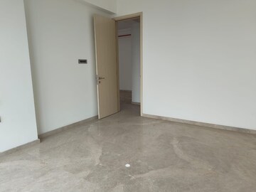 Bedroom in 2.5 BHK Apartment at Marathon Monte South, Byculla West – for Rent