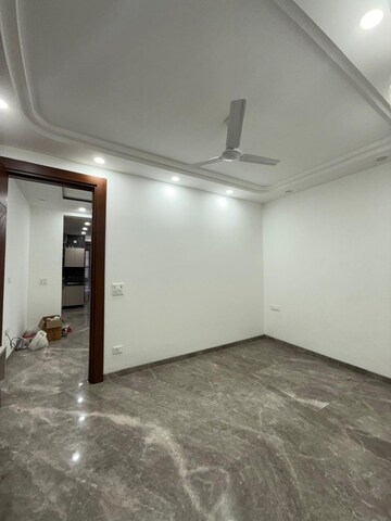Room in 2 BHK Builder Floor at Kalkaji – for Rent