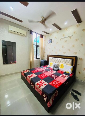 Bedroom in 2 BHK Builder Floor at Sector 45 – for Rent