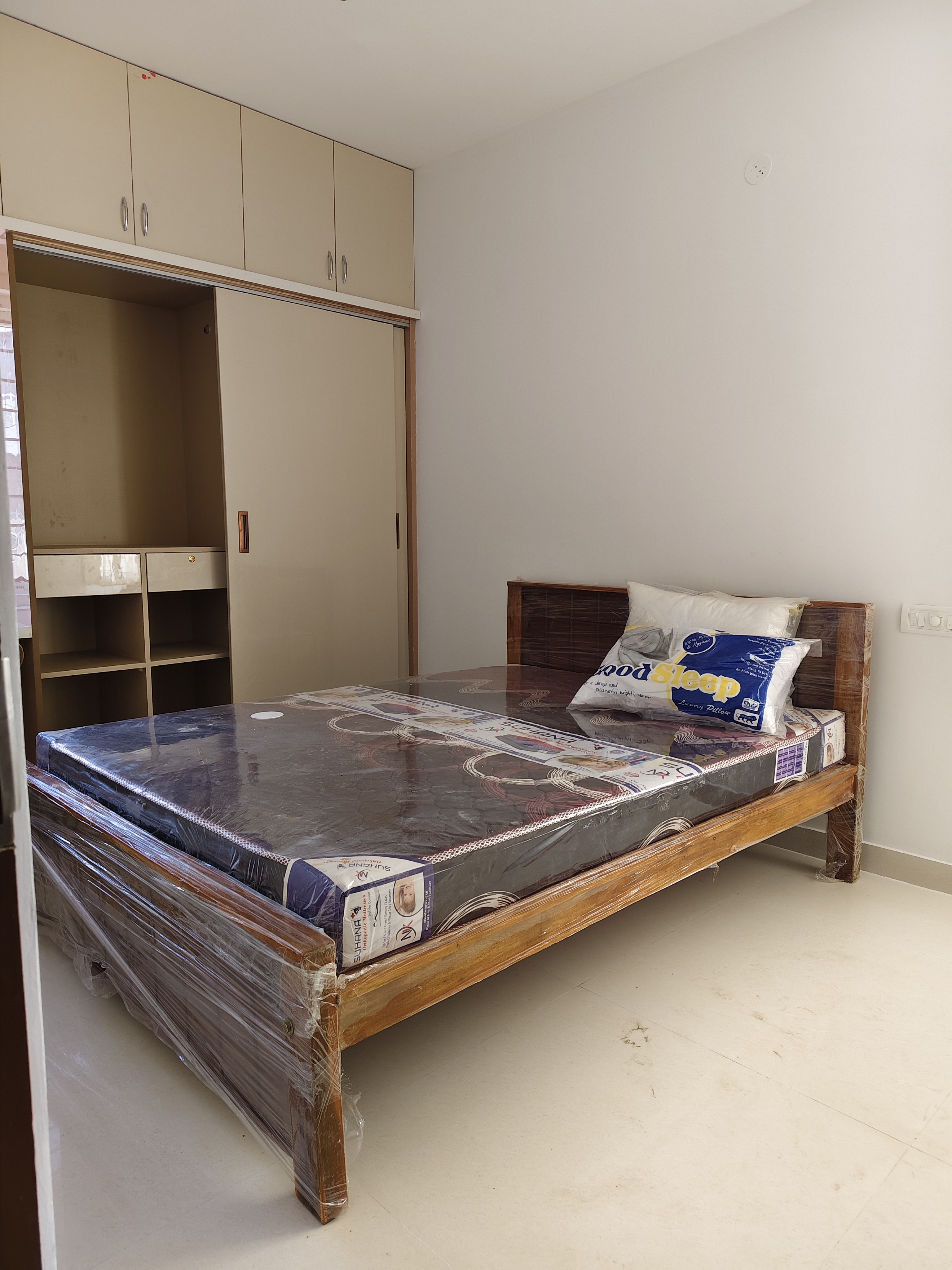 1 BHK Apartment For Rent in New Flat