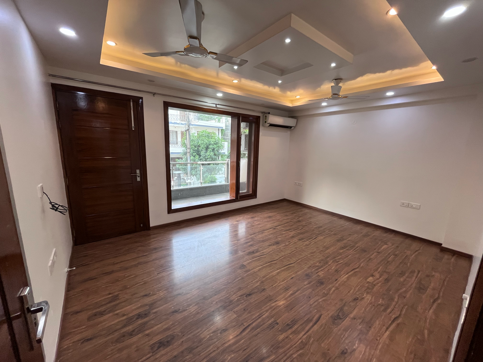 5 BHK + Servant Room Builder Floor For Rent in Sector 27 Gurugram