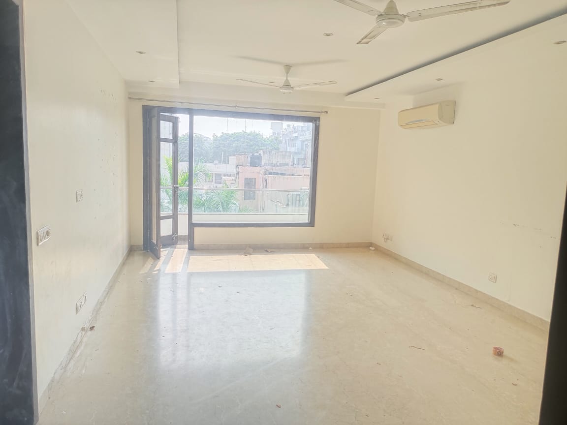 3 BHK Builder Floor For Rent in Sarvodaya Enclave 