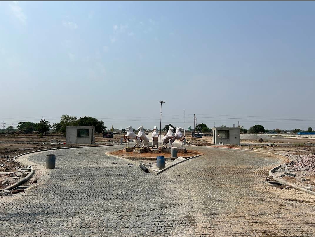 Plot For Sale in Sreenidi Neocity Sadashiv