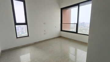 Bedroom in 3 BHK Apartment at Peninsula Salsette 27, Byculla – for Sale