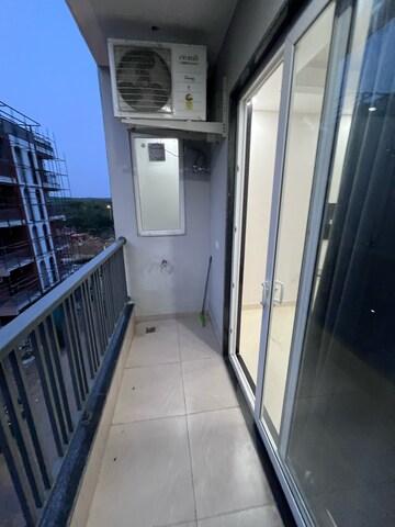 Balcony in 1 BHK Builder Floor at Sector 42 – for Rent