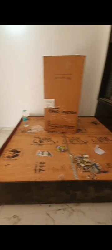 Room in 1 BHK Builder Floor at Aadharshila Apartment, Sarita Vihar – for Rent