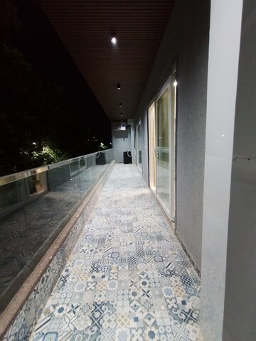 Building Lobby in 2 BHK Builder Floor at Ardee City, Indira Colony 2 – for Rent