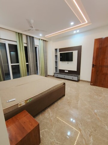 Kitchen in 2 BHK Builder Floor at Ardee City, Indira Colony 2 – for Rent